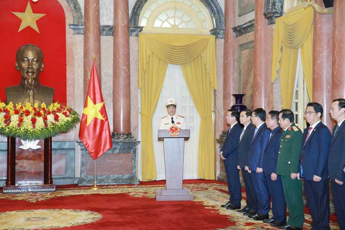 Thăng cấp bậc hàm Thượng tướng đối với Thứ trưởng Bộ Công an Nguyễn Duy Ngọc -0