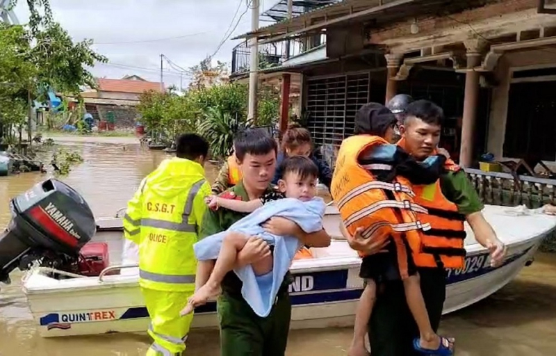 Tiếp tục vượt qua thách thức, thực hiện tốt nhiệm vụ bảo vệ an ninh, trật tự năm 2024 -0