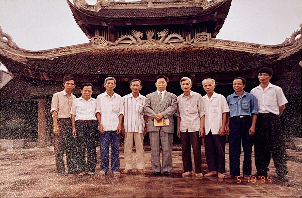 Thật xấu hổ nếu không nói được tổ tiên mình là ai -0