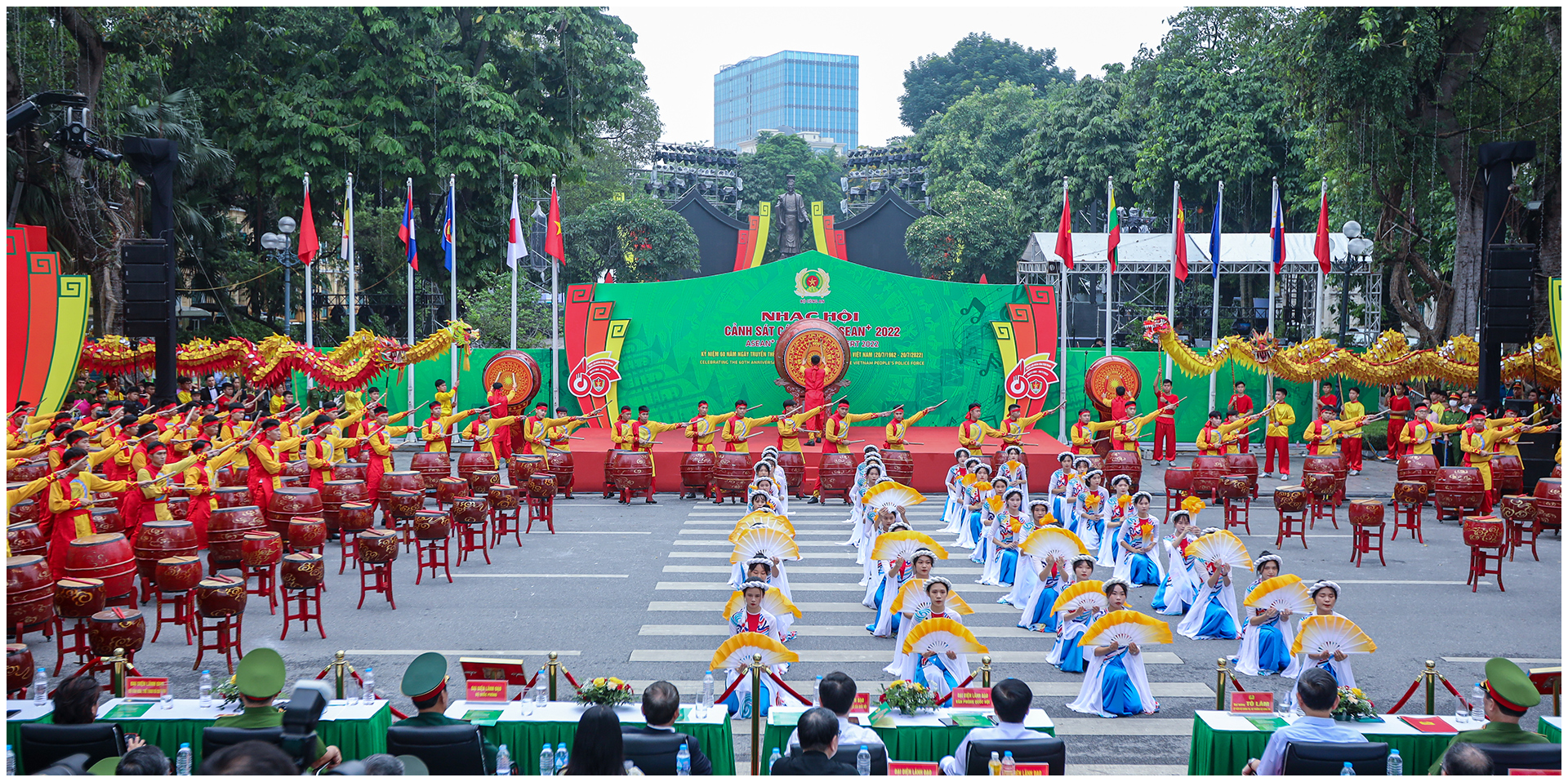 Âm nhạc của tình đoàn kết, hợp tác, hữu nghị truyền thống -0