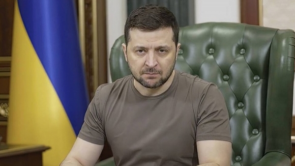 Uy qurilishi uchli porno kompilyatsiya