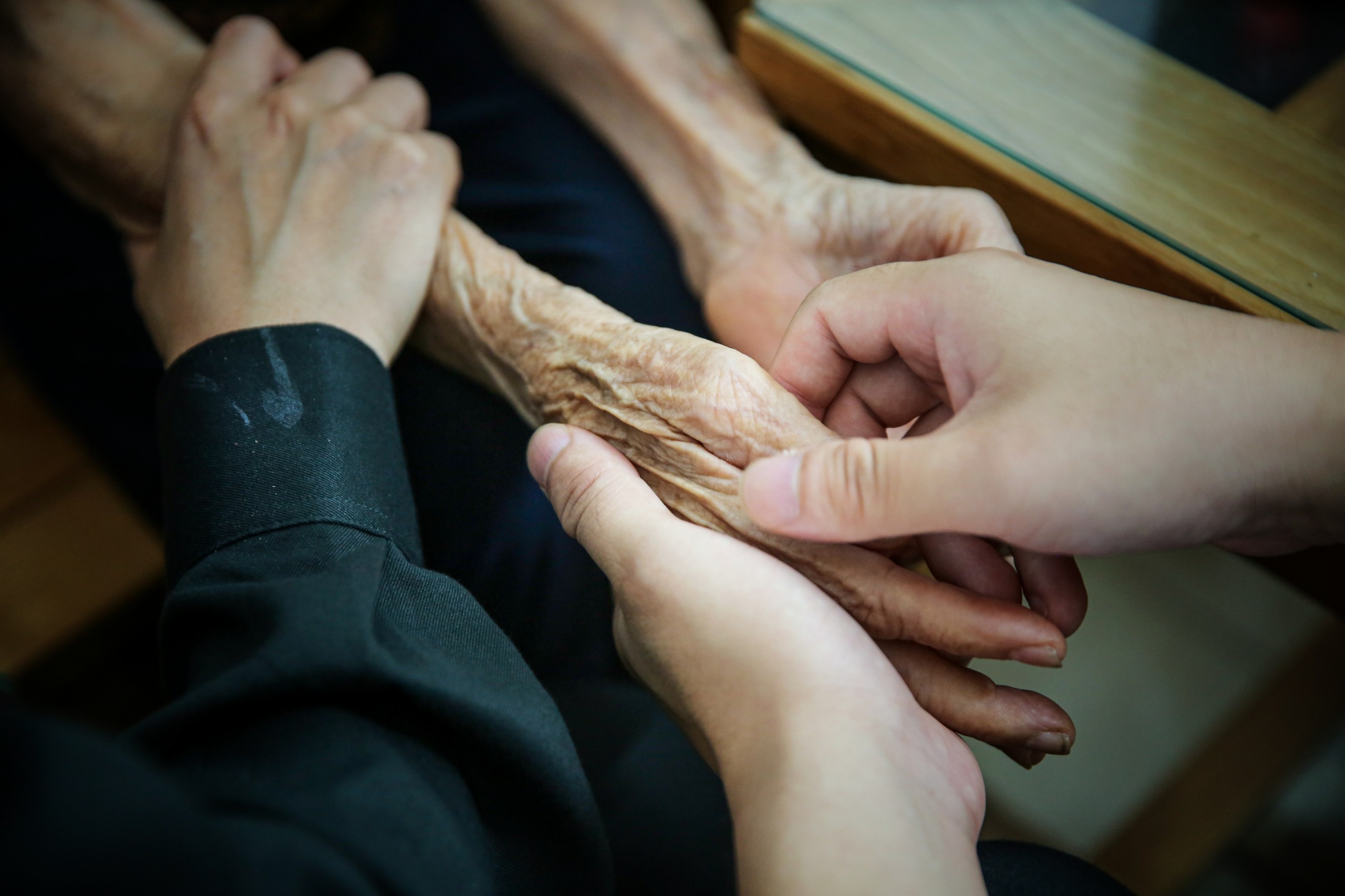 Hòa tiếng tri ân, sẻ chia cùng các vợ liệt sĩ  - 5