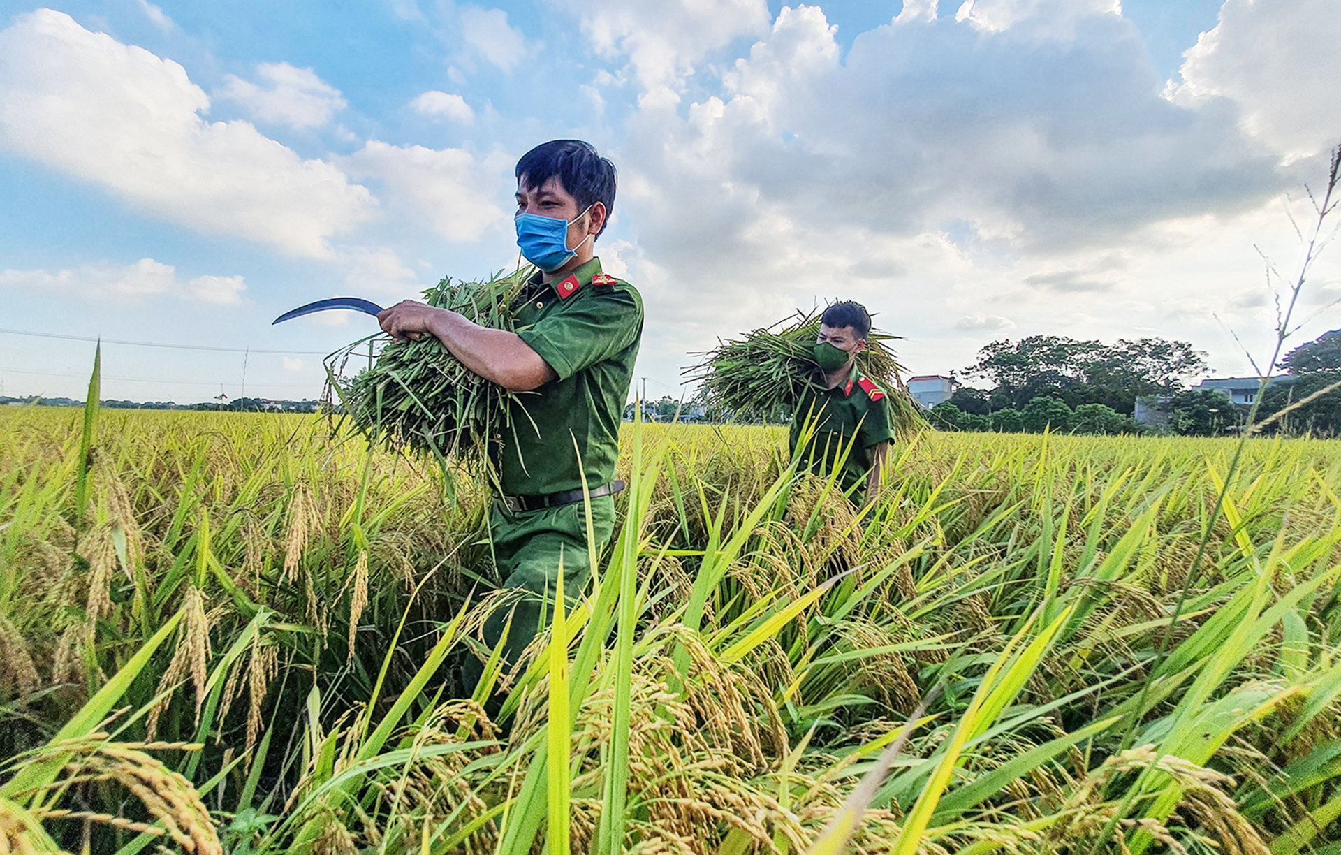 Bảo vệ cuộc sống bình yên - Sứ mệnh của những chiến sĩ Công an -0