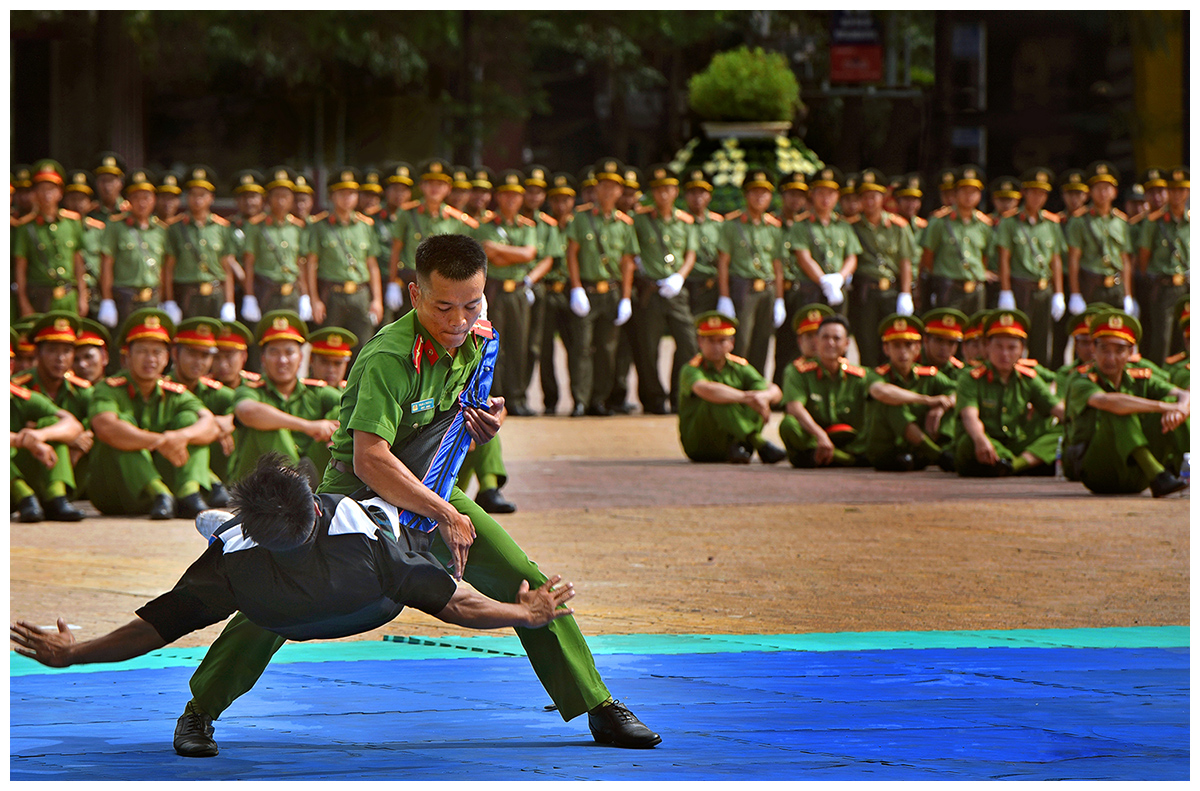 Bảo vệ cuộc sống bình yên - Sứ mệnh của những chiến sĩ Công an -0