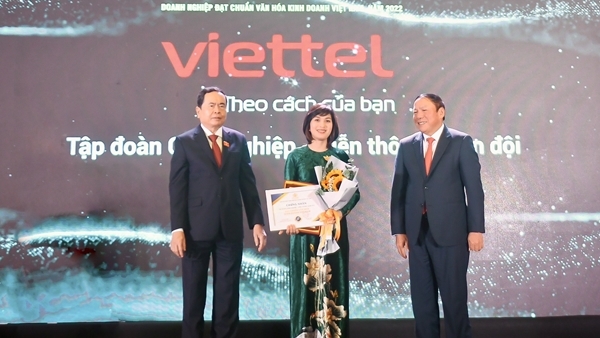 Viettel đạt chuẩn văn hoá kinh doanh Việt Nam 2022