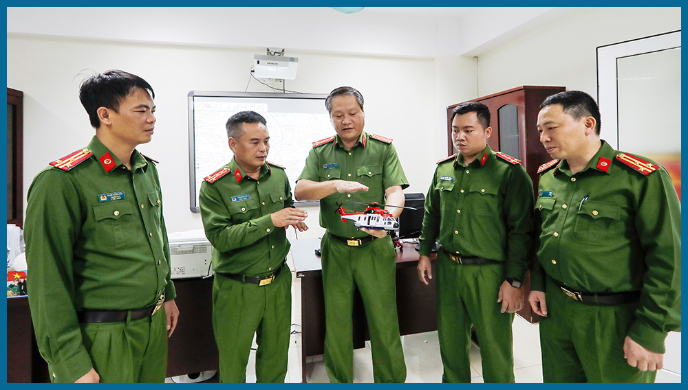 Trung đoàn Không quân Công an nhân dân: Những trang sử đầu tiên -0