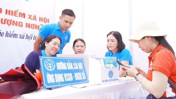 Bộ Công an phối hợp với BHXH Việt Nam tích hợp tiện ích sổ Bảo hiểm xã hội trên ứng dụng VNeID