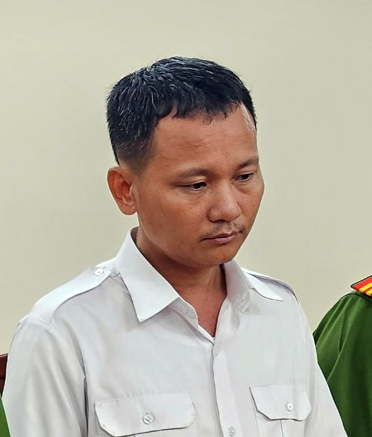 Nhiều vụ buôn lậu điện thoại với số lượng lớn được triệt phá như thế nào? -0