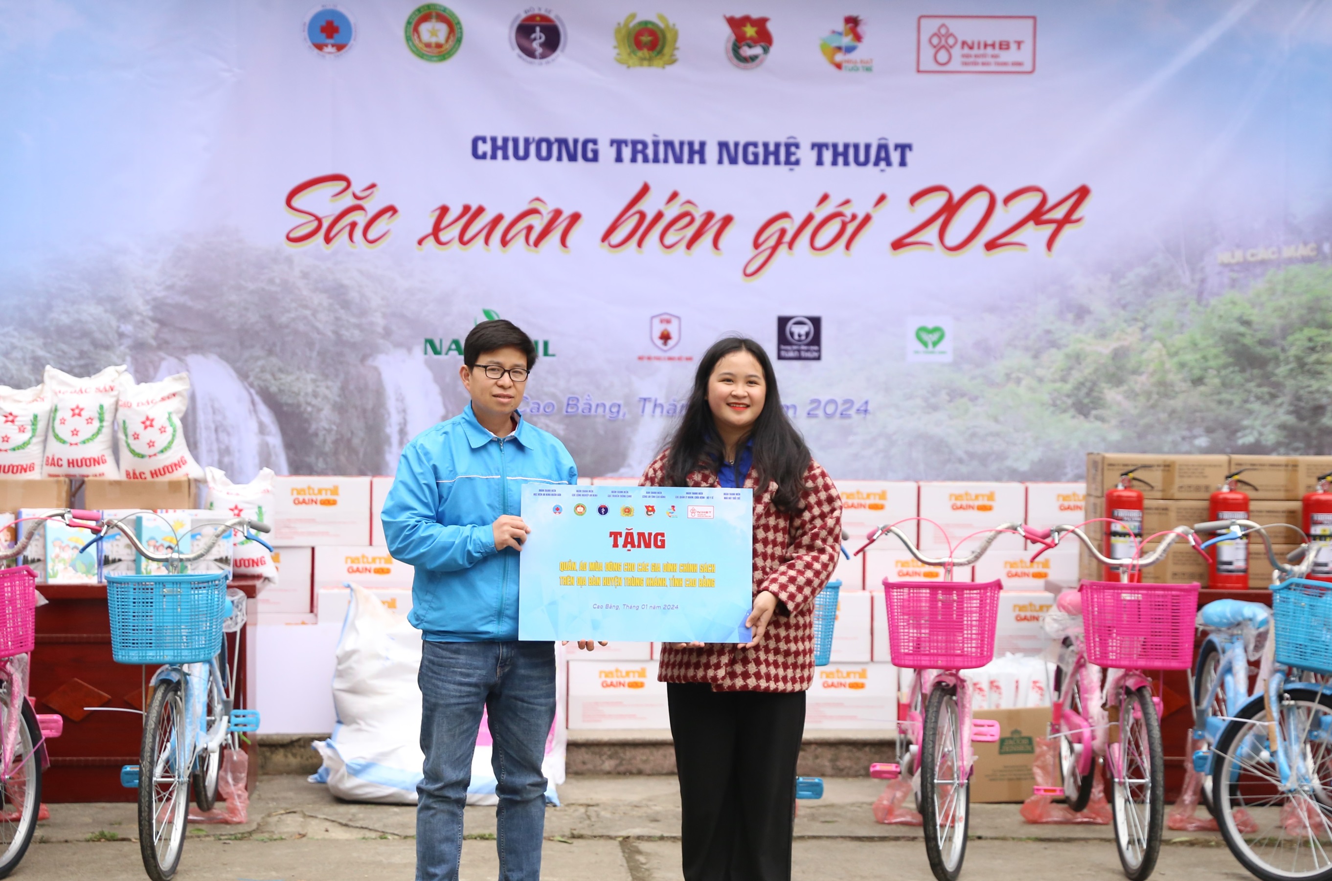 Sắc xuân biên giới tại miền quê cách mạng Cao Bằng - 6