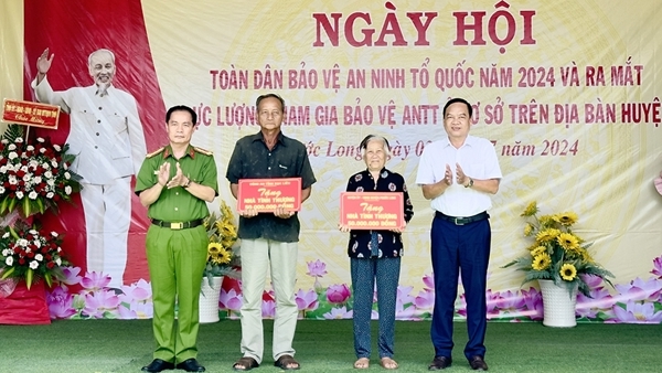 Ngày hội Toàn dân bảo vệ an ninh Tổ quốc được tổ chức tại phường Thuận An, TP Hồ Chí Minh