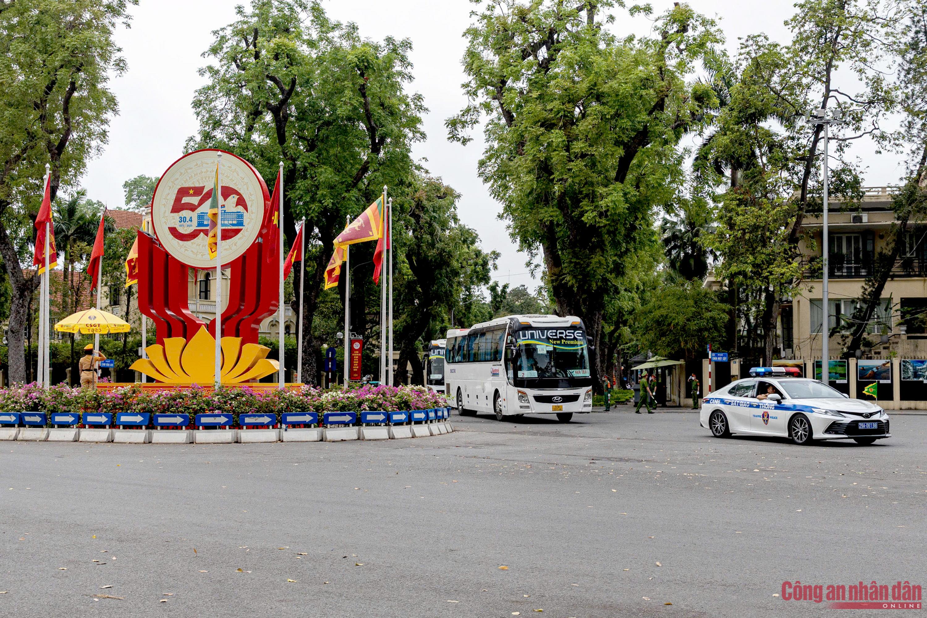 s5.jpg -2