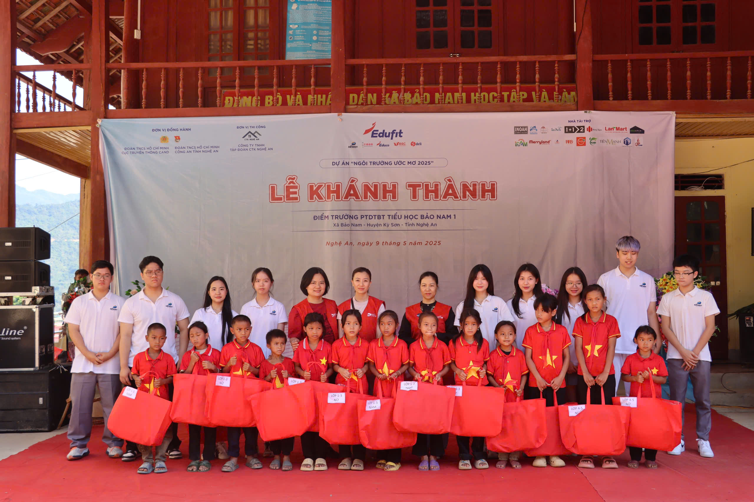 Khánh thành “Ngôi trường ước mơ” tại vùng cao tỉnh Nghệ An - 0