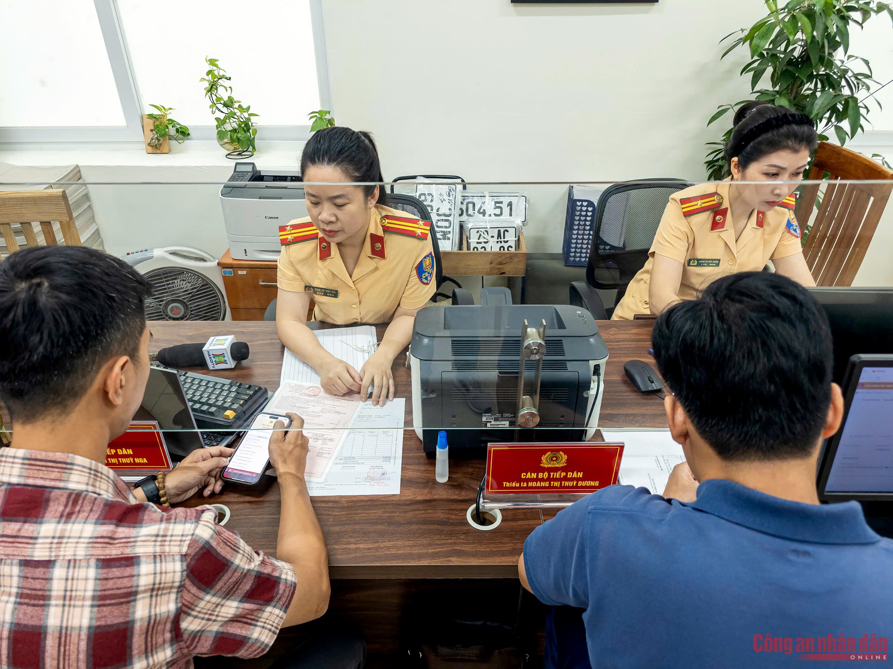 បង.jpg -0