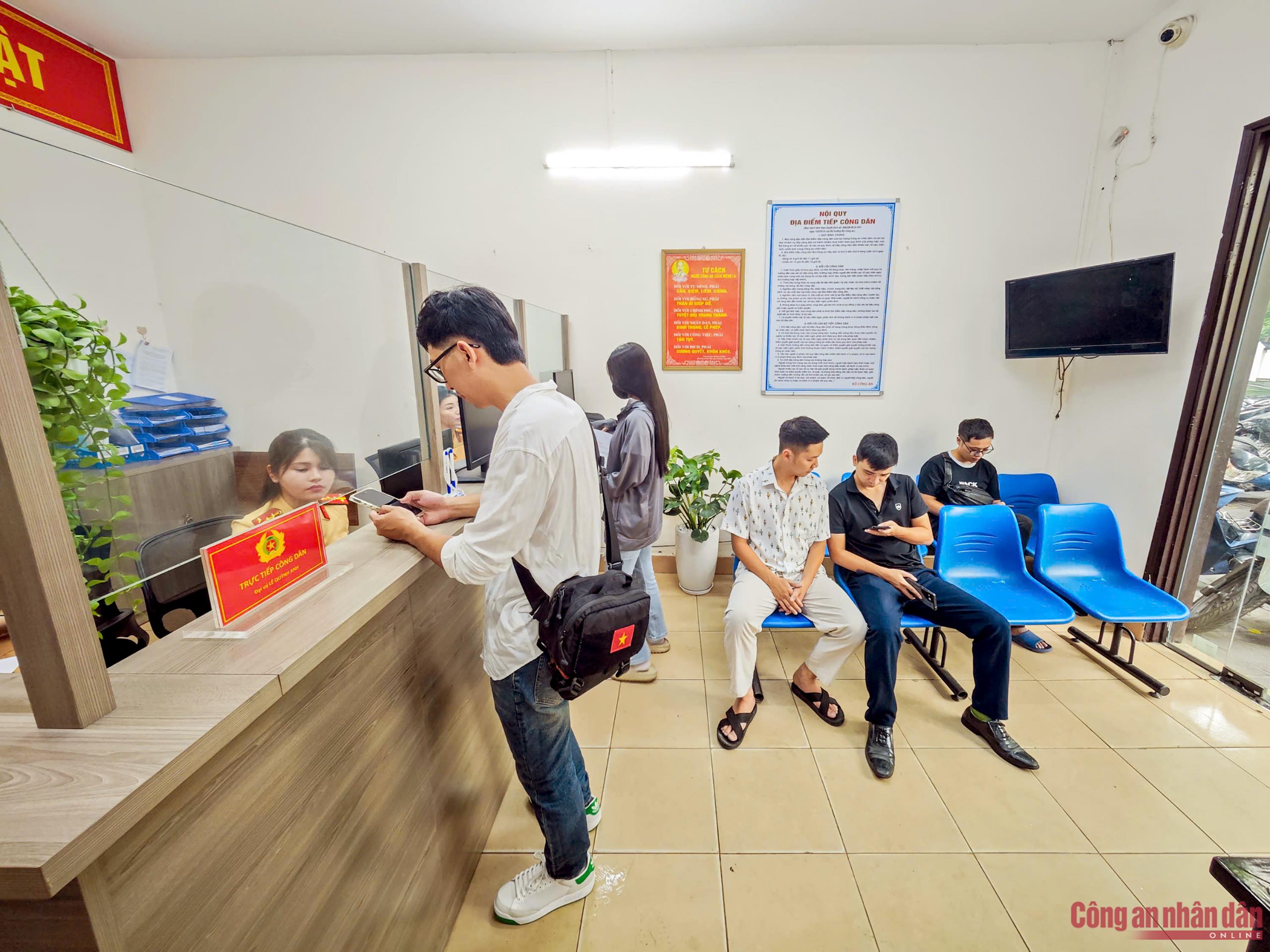 b1b.jpg -៧