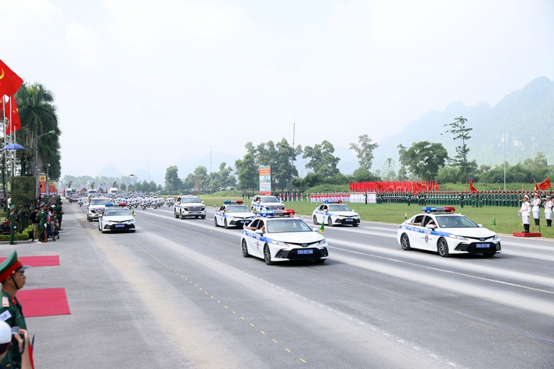 Modern military and police equipment showcased at first parade rehearsal - 0