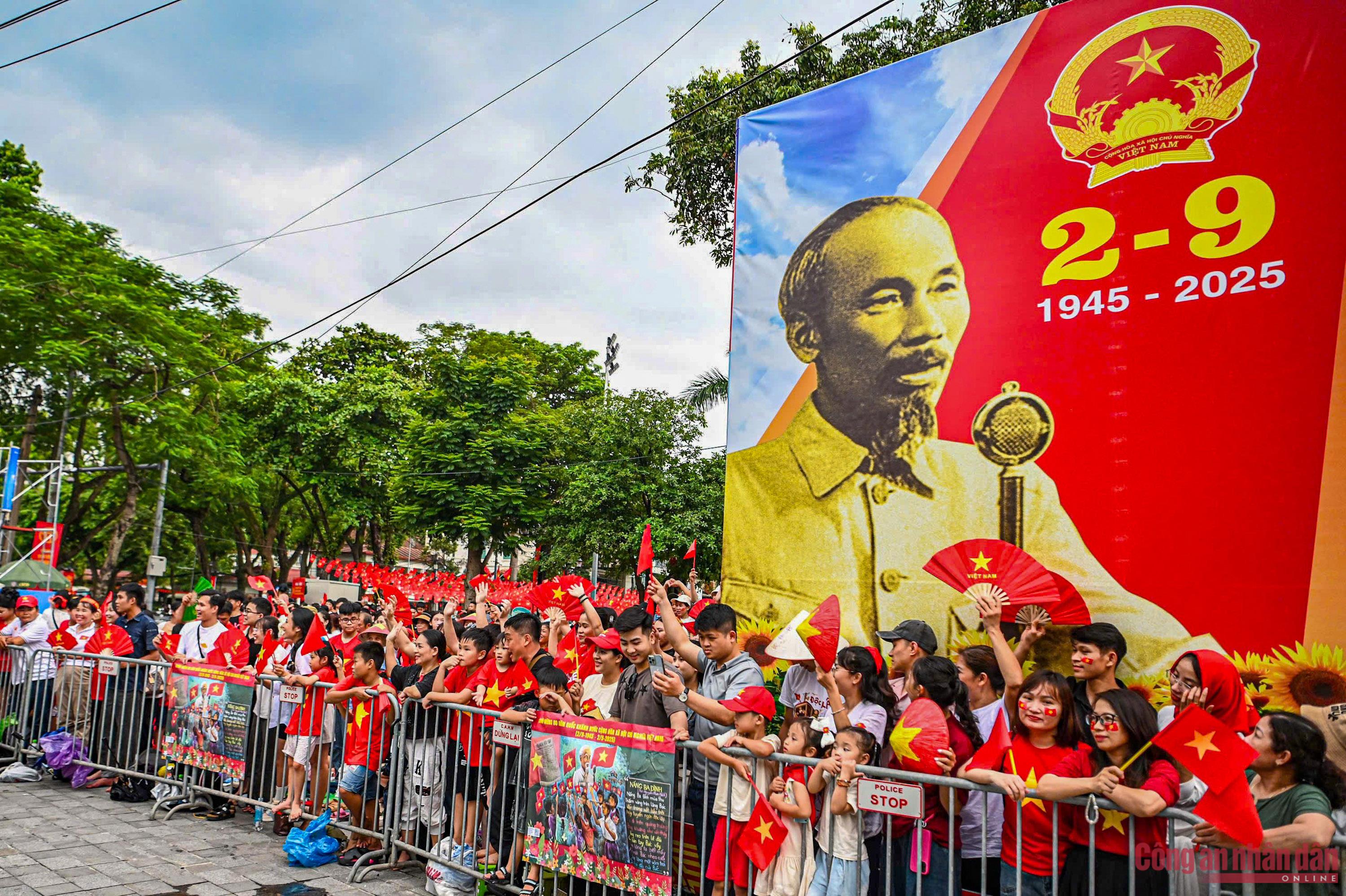 Hà Nội không khí sôi động, náo nhiệt chờ xem Tổng hợp luyện lần 2 -0