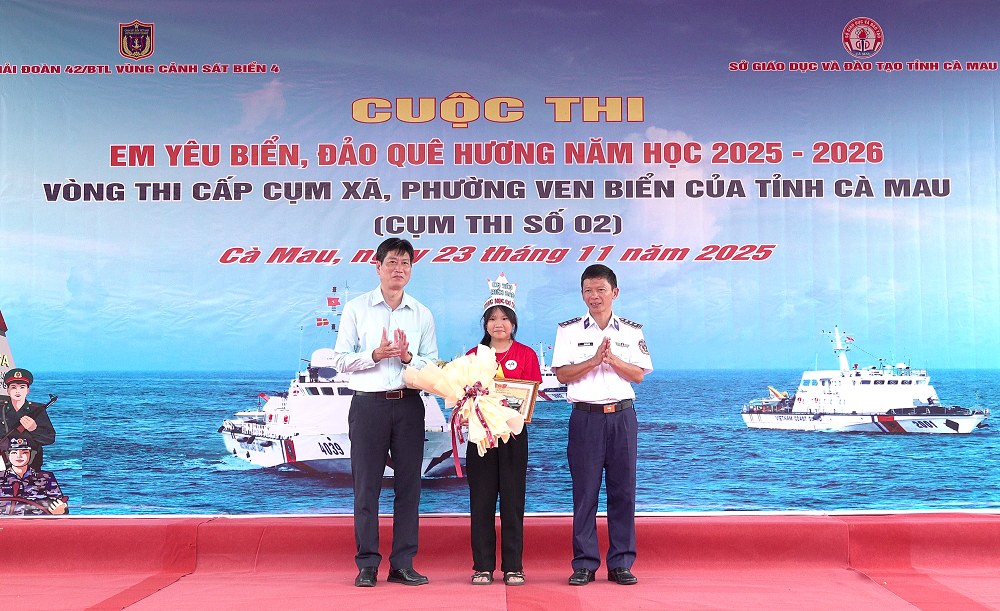 Promover o patriotismo e o amor pelo mar e pelas ilhas entre os estudantes da região costeira sul -0