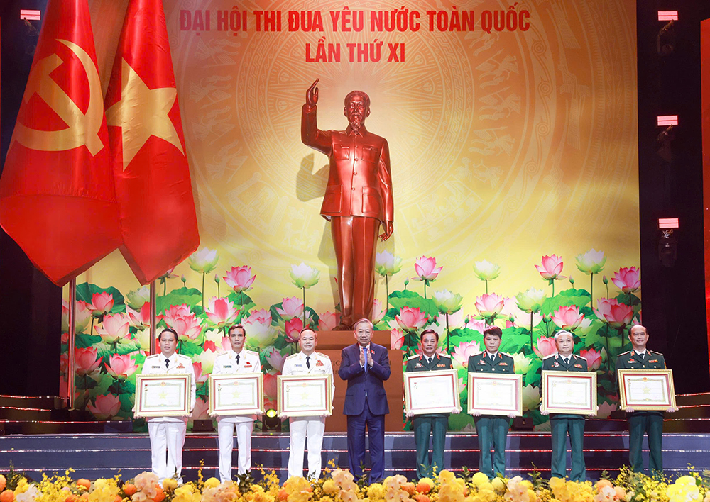 Rạng ngời hình ảnh CAND tại Đại hội Thi đua yêu nước toàn quốc lần thứ XI -0