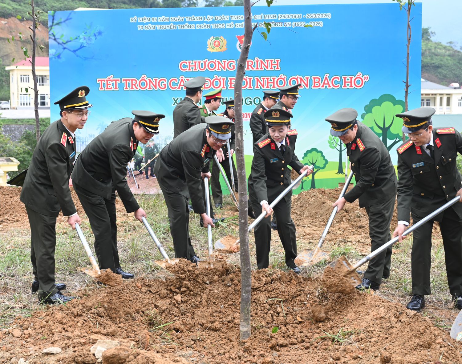 Lễ ra quân Tháng Thanh niên năm 2026: Lời hiệu triệu đến thanh niên Công an trên cả nước -0