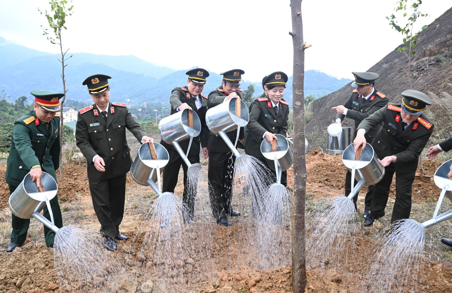 Lễ ra quân Tháng Thanh niên năm 2026: Lời hiệu triệu đến thanh niên Công an trên cả nước -1