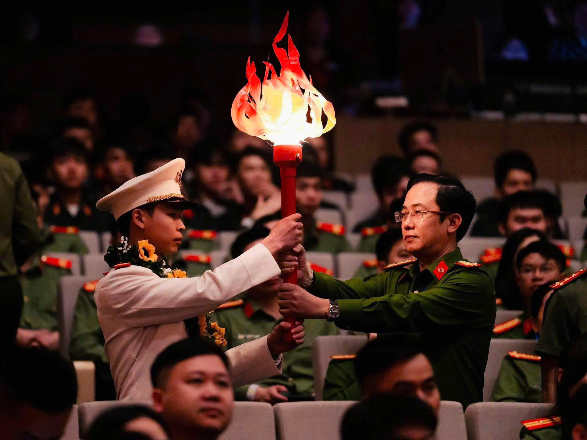 Trung sĩ Nguyễn Văn Tài - Dấu ấn quả cảm giữa dòng lũ dữ -0