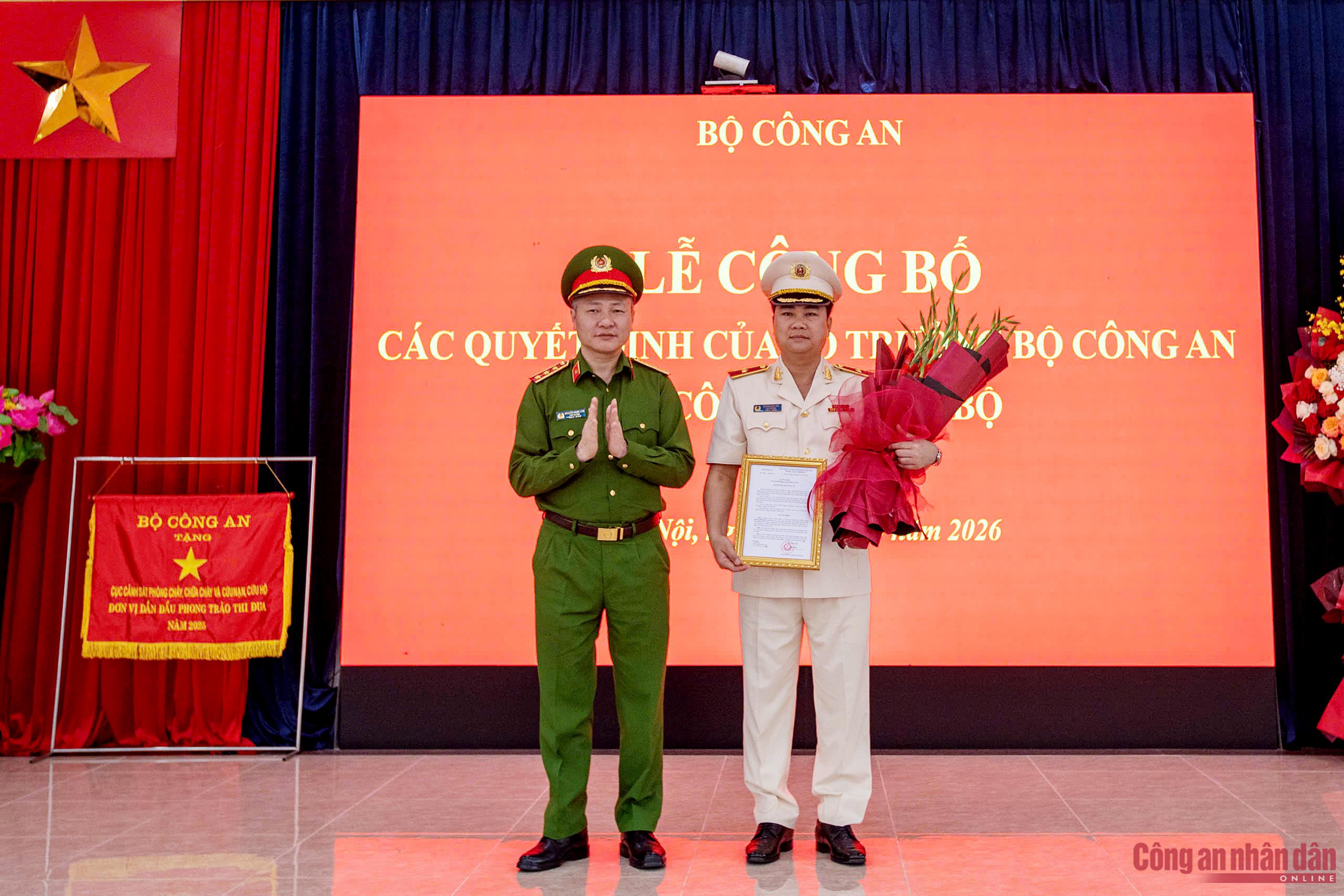 Bổ nhiệm Thiếu tướng Dương Đức Hải giữ chức vụ Cục trưởng Cục Cảnh sát PCCC và CNCH -0