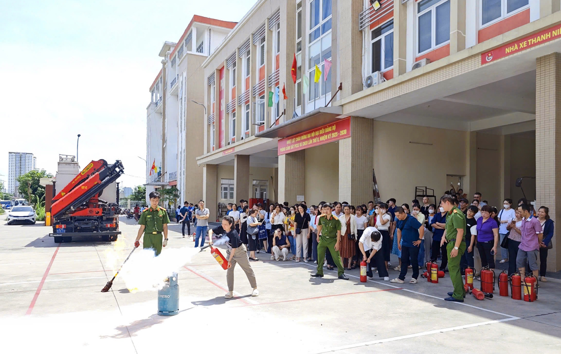 Chủ động phòng ngừa hỏa hoạn mùa nắng nóng trên địa bàn Thủ đô -0