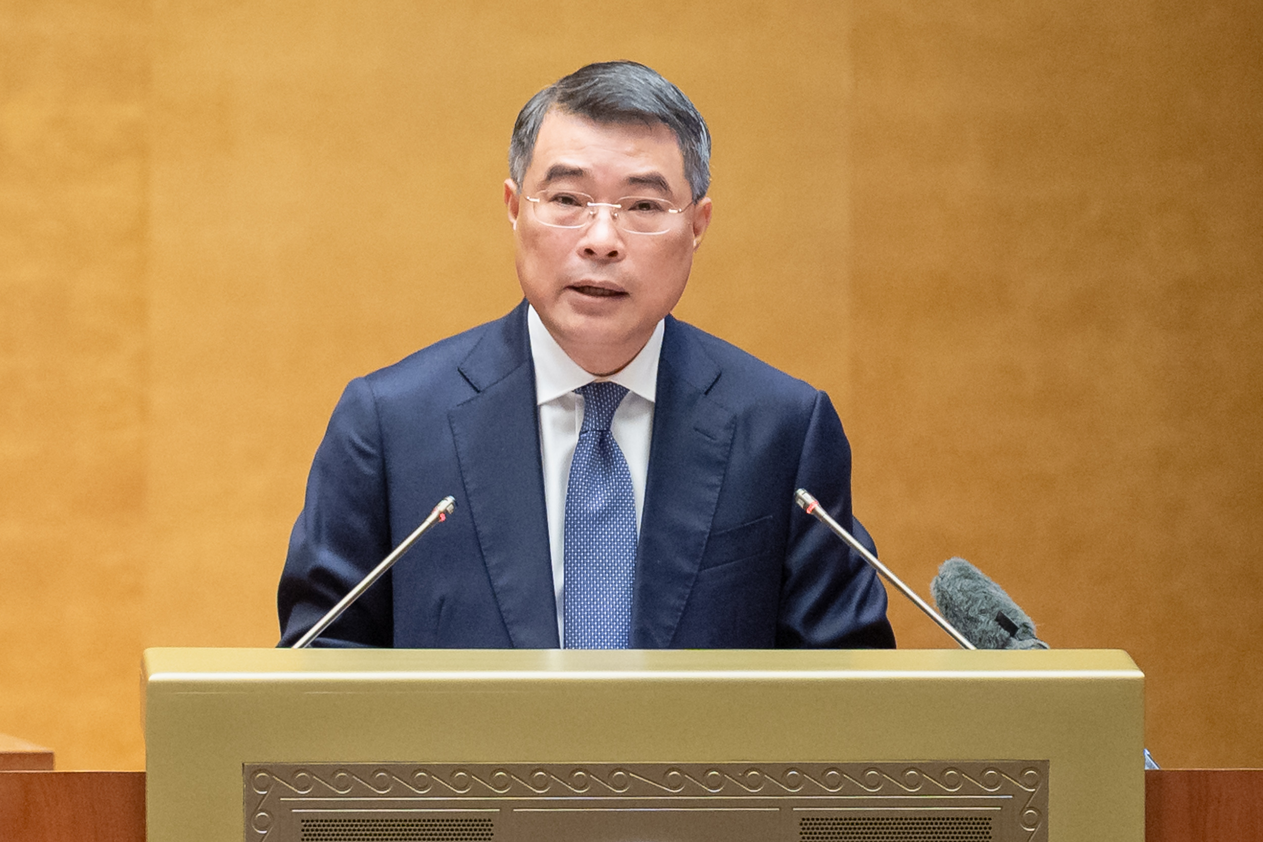 Thủ tướng Lê Minh Hưng:  -0