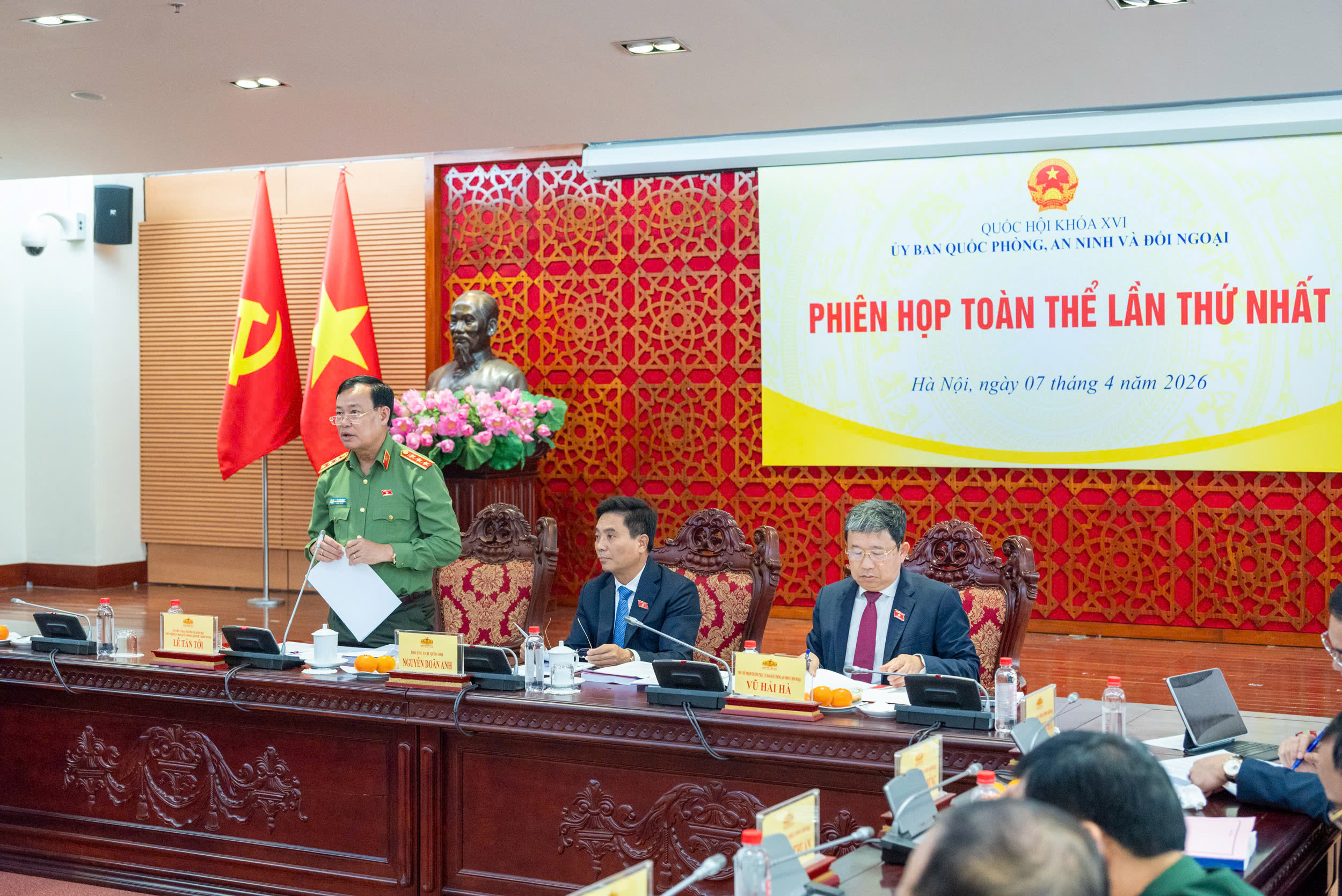 202604071250379535_z7700010375404_ab4a2bb6b2ccf1146739c3afb87eef18.jpg -0