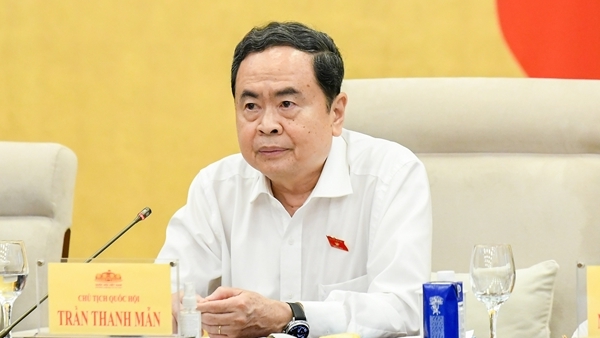 Thống nhất đề xuất Quốc hội hạ thuế tiêu thụ đặc biệt đối với xăng các loại là 0%