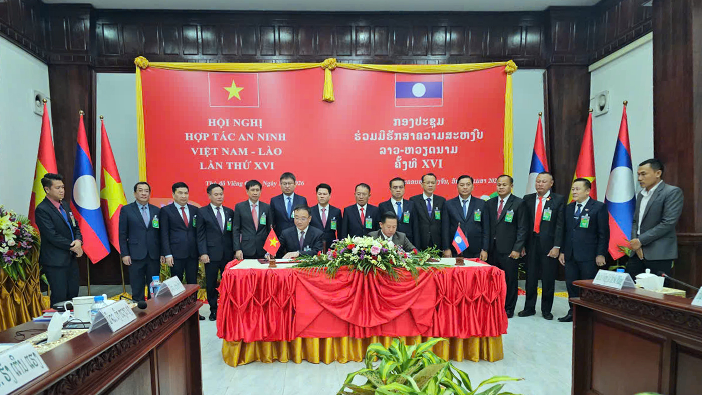 Tăng cường hợp tác giữa Bộ Công an hai nước Lào và Việt Nam -0