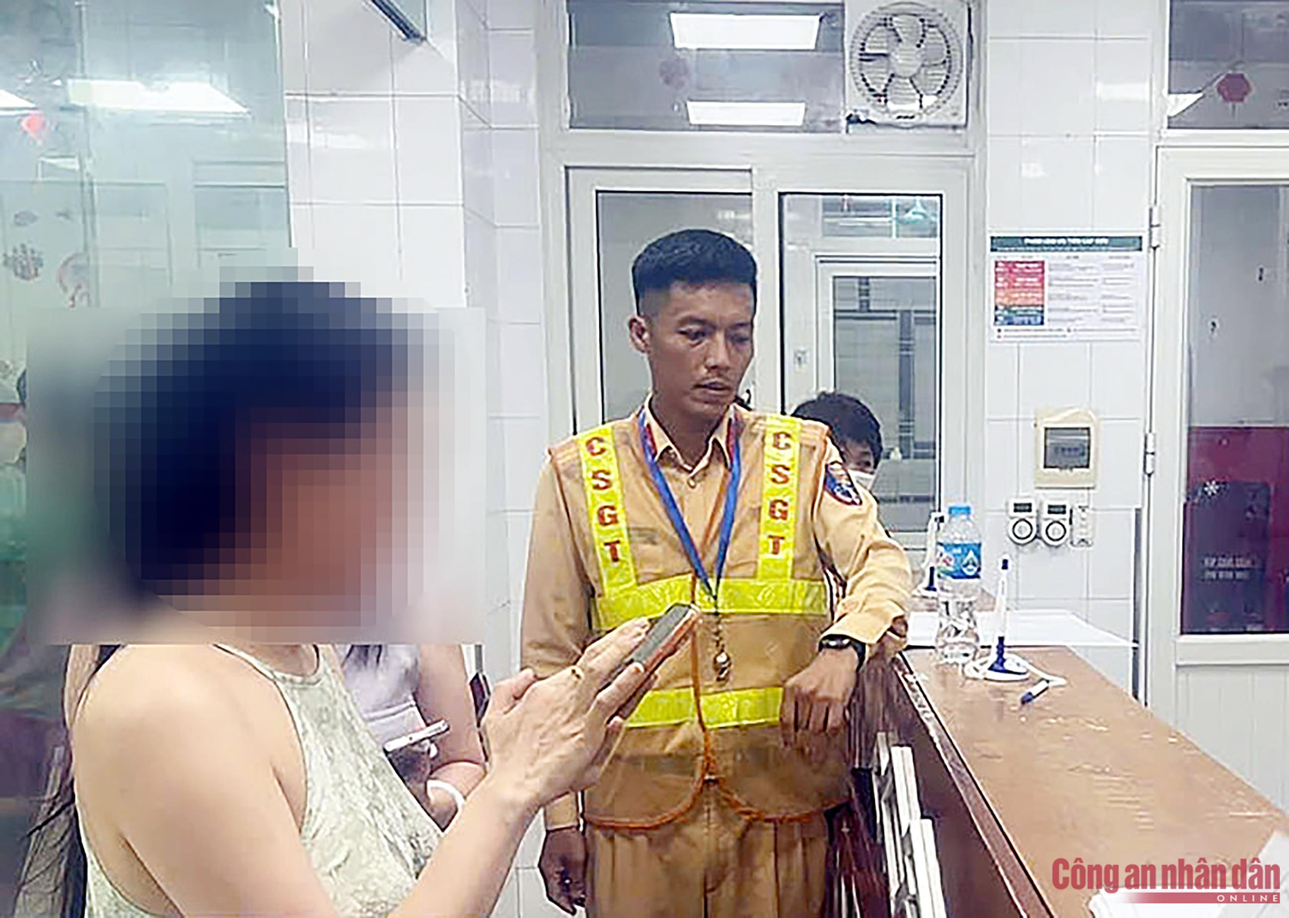 w-z7722354654676-ae4d2f0a004f304d7bf709548dfee4d2-2719.jpg -0