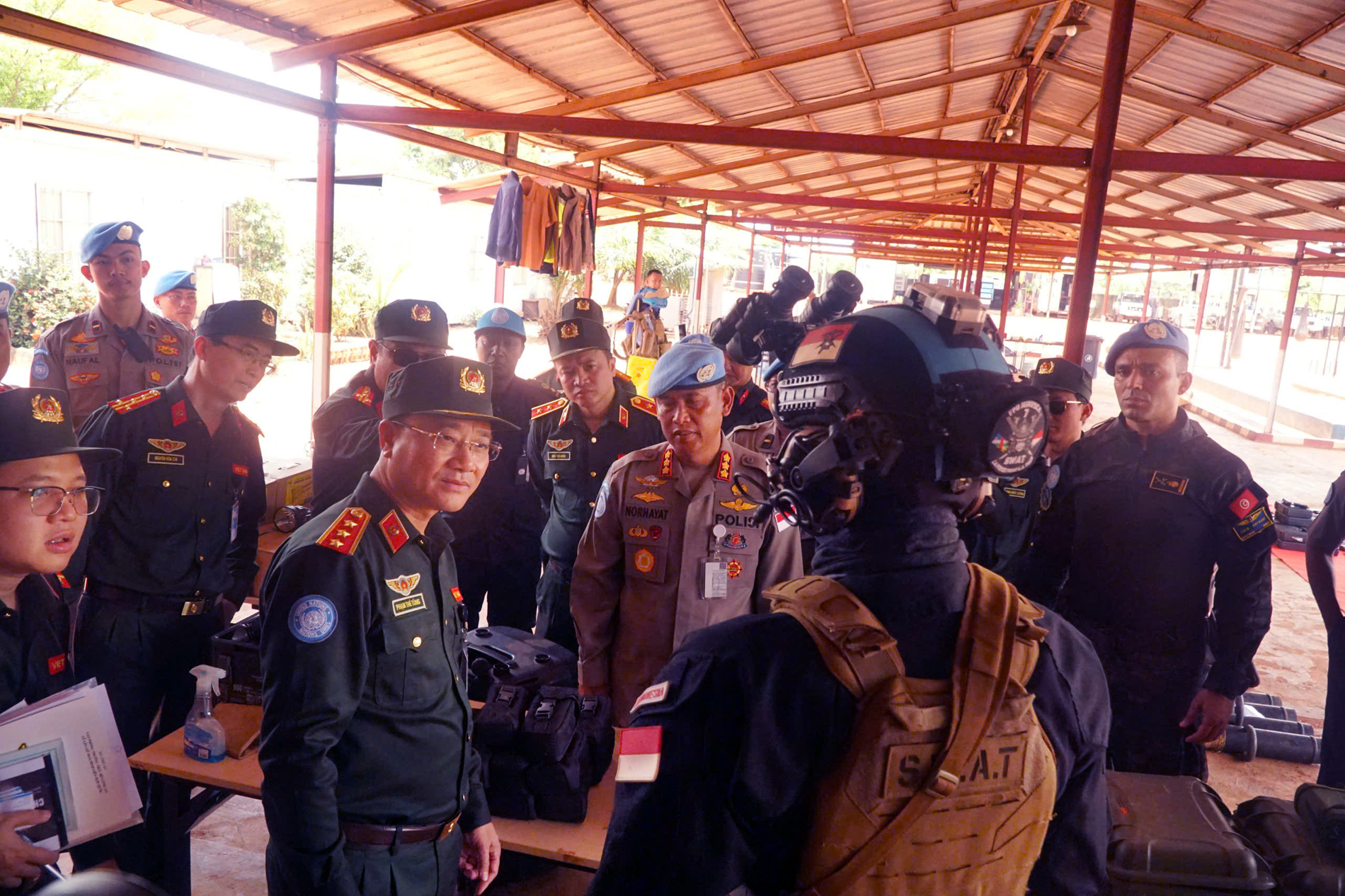 Thứ trưởng Phạm Thế Tùng thăm và làm việc với Đơn vị Cảnh sát Indonesia và Đội Phản ứng nhanh Bhutan -0