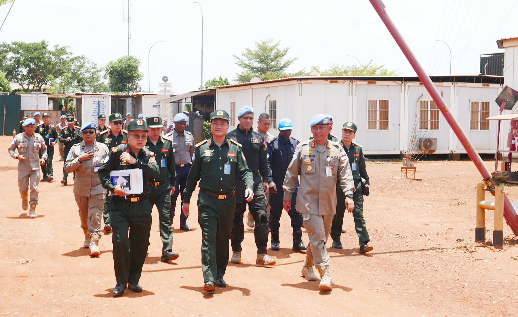 Thứ trưởng Phạm Thế Tùng thăm và làm việc với Đơn vị Cảnh sát Indonesia và Đội Phản ứng nhanh Bhutan -0