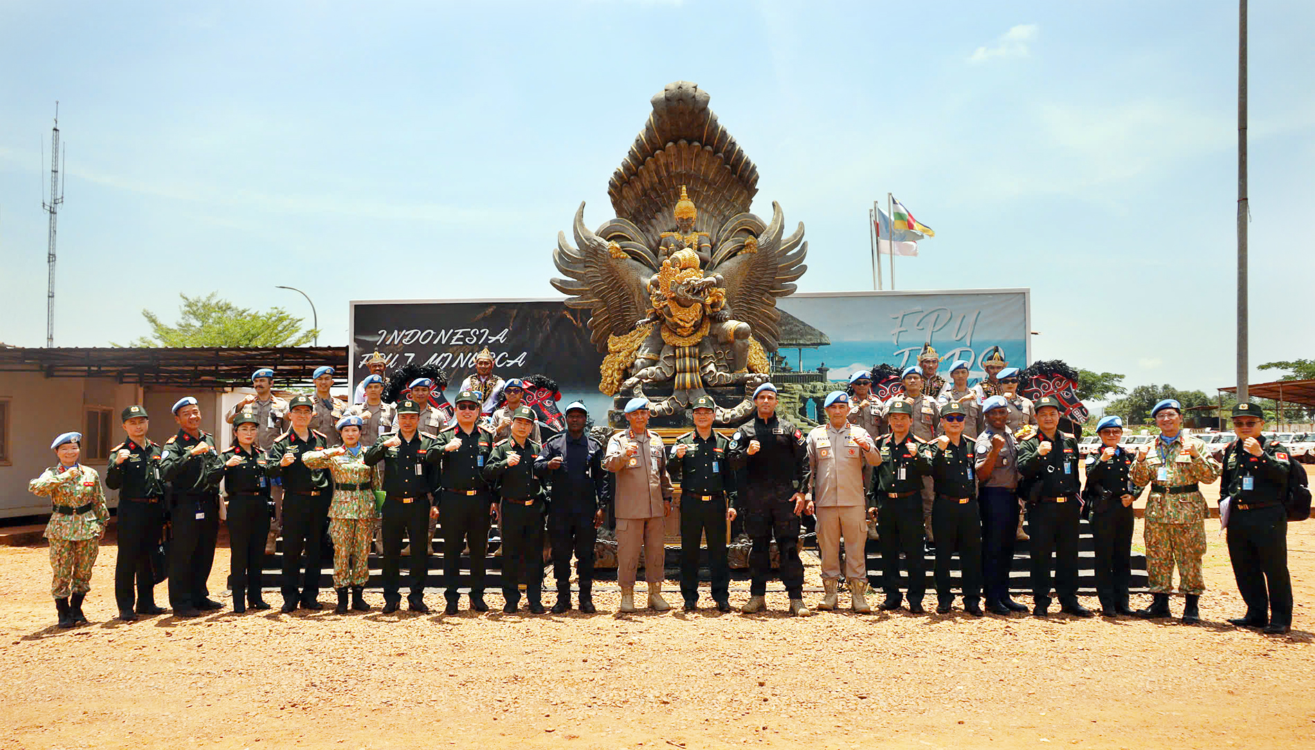 Thứ trưởng Phạm Thế Tùng thăm và làm việc với Đơn vị Cảnh sát Indonesia và Đội Phản ứng nhanh Bhutan -0
