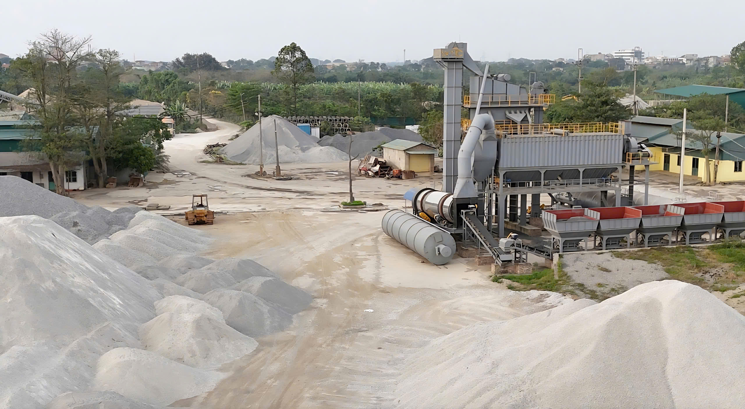 Hà Nội: Đề xuất cho 25 trạm trộn bê tông ở bãi sông tồn tại liệu có hợp thức hoá cho vi phạm? - 0