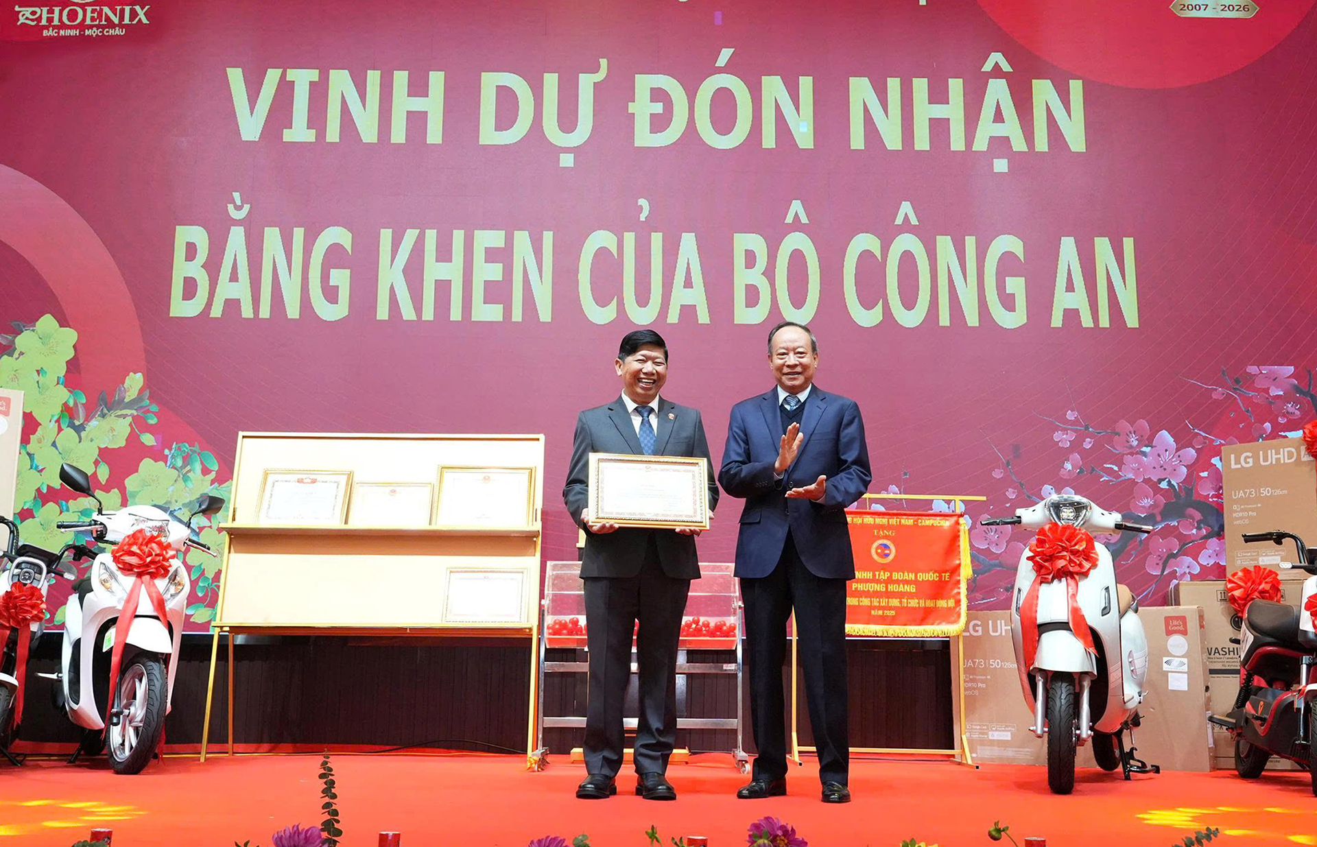 Ký ức ngày hòa bình và kỳ vọng kỷ nguyên mới -0