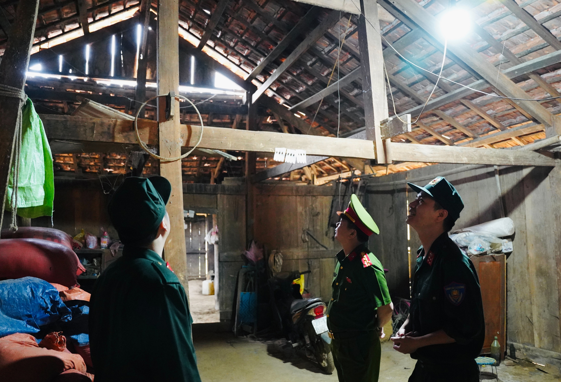 Bộ Tư lệnh Cảnh sát cơ động khởi công nhà tình nghĩa tại Điện Biên -0