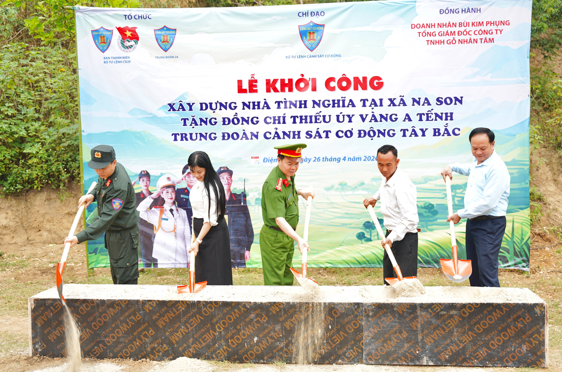 Bộ Tư lệnh Cảnh sát cơ động khởi công nhà tình nghĩa tại Điện Biên -0