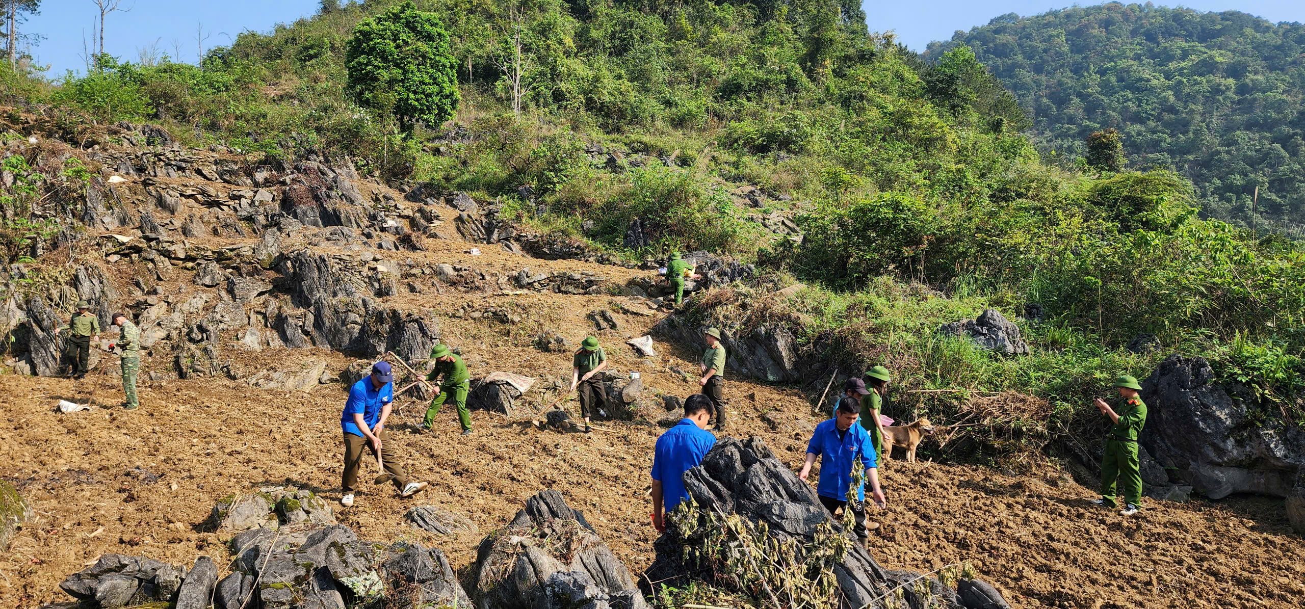 Điểm tựa tin cậy từ phong trào “Ba Nhất” nơi biên giới - 0