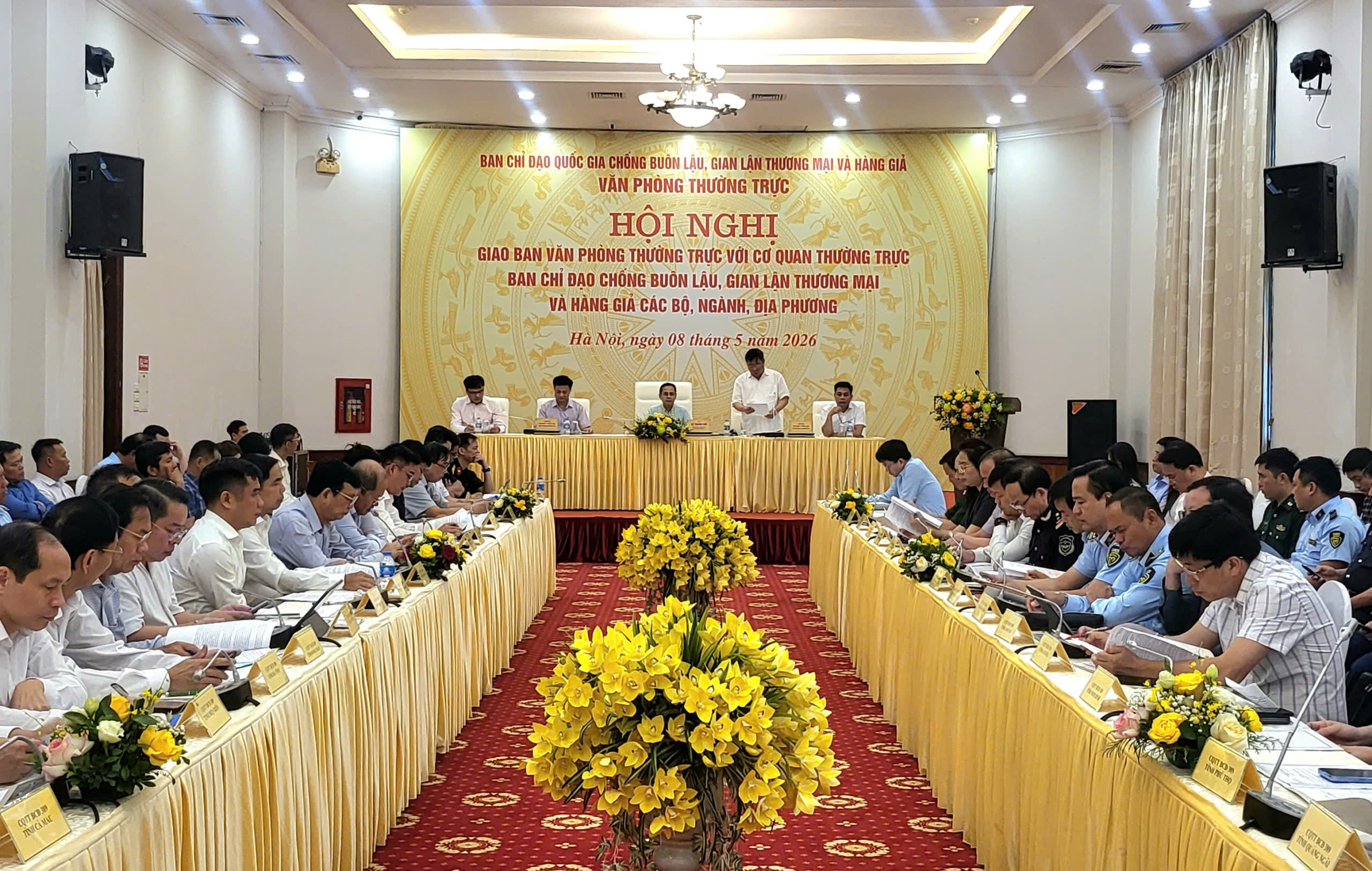 Khởi tố hình sự 1.464 vụ buôn lậu và hàng giả trong 4 tháng đầu năm 2026 - 0