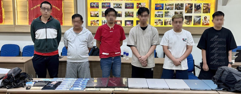 Tang vật thu giữ trong vụ tổ chức cho 30 công dân Indonesia ở lại Việt Nam trái phép