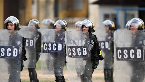 Cảnh sát cơ động diễn tập phương án bảo vệ bầu cử