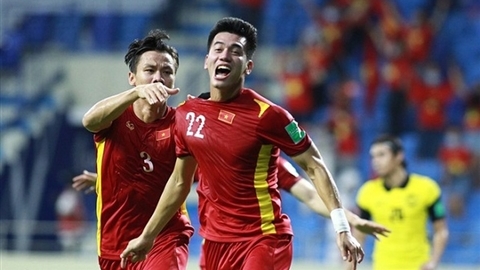 Tuyển Việt Nam xuất sắc hạ Malaysia 2-1
