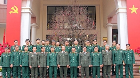 越南公安部领导给军队安全保卫局拜年