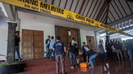 印尼日惹教堂发生袭击案 四人受伤
