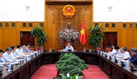 越南政府总理阮春福主持越南与欧盟贸易合作会议