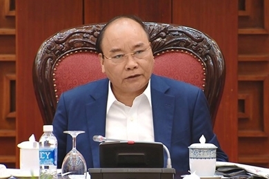 阮春福对胡志明市首添小区项目的投诉举报处理工作作出指示