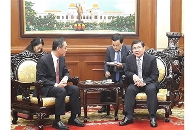 胡志明市领导会见中国驻胡志明市新任总领事