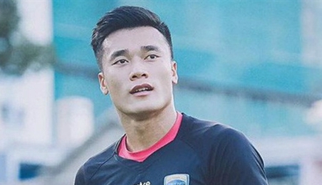越南U23足球队守门员裴进勇在2018年世界杯半决赛担任重要任务